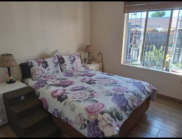 2 BEDROOM TOWNHOUSE FOR SALE IN GREENSTONE HILL